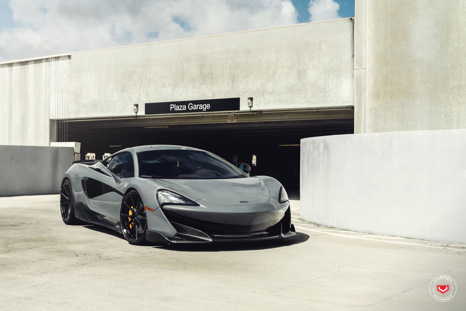 Vossen Forged EVO-2 on McLaren 600LT