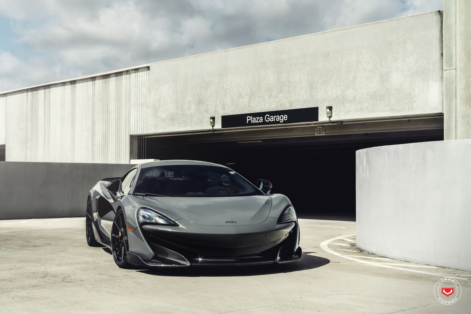 Vossen Forged EVO-2 on McLaren 600LT, photo 2