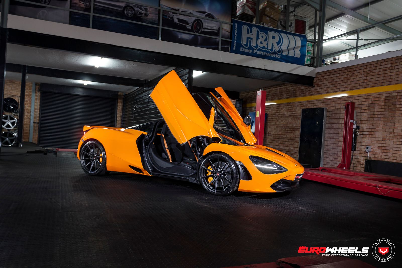 Vossen Forged EVO-2 on McLaren 720S