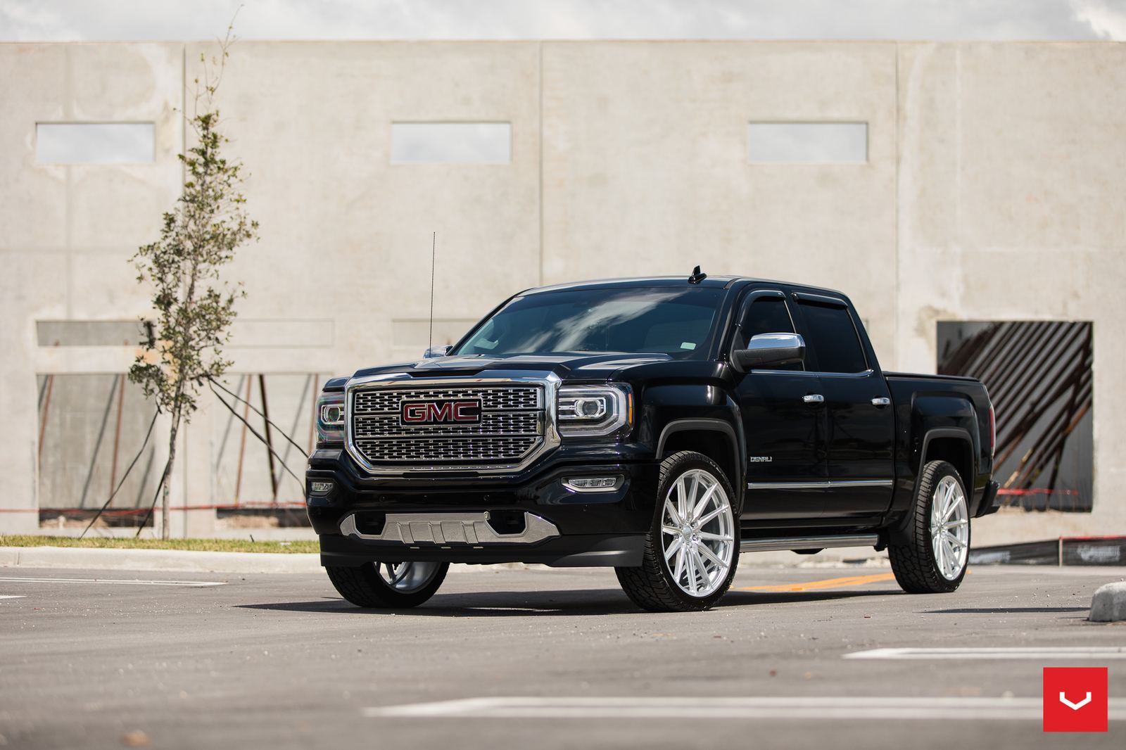 Vossen Forged HF6-1 on GMC Sierra 1st gen (Sierra Limited)
