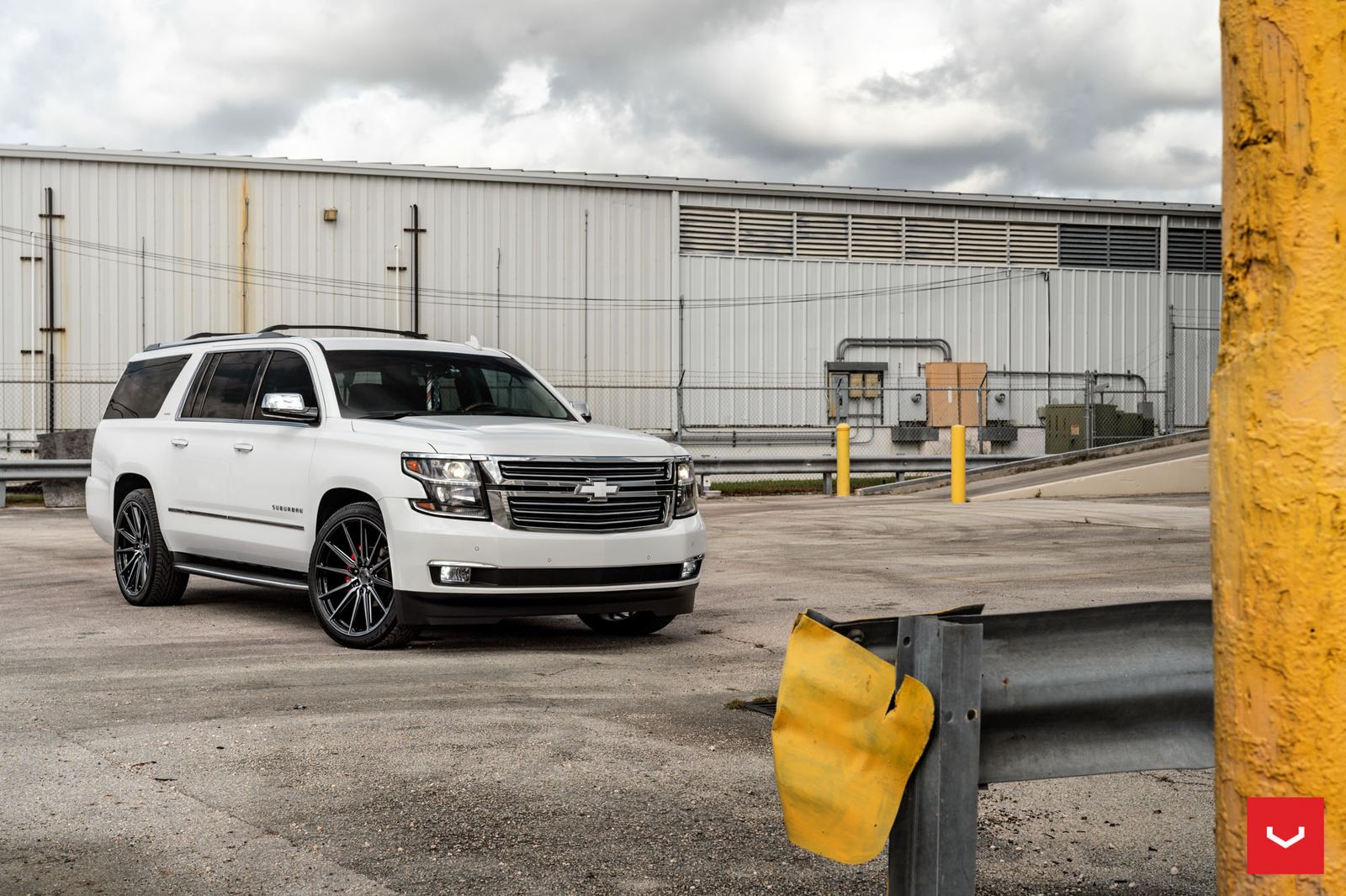 Vossen Forged HF6-1 on Chevrolet Suburban K2XX, photo 3