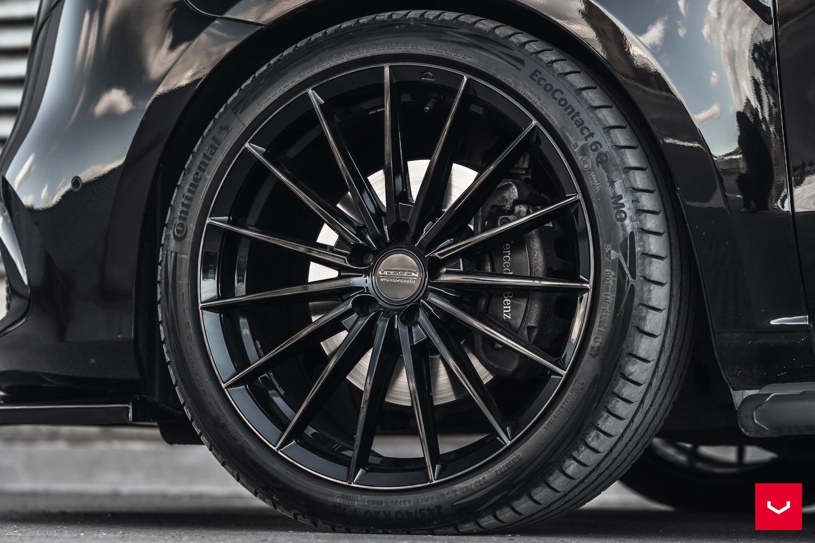 Vossen Forged HFX-4 (5-lug) on Mercedes-Benz V-Class W447, photo 3