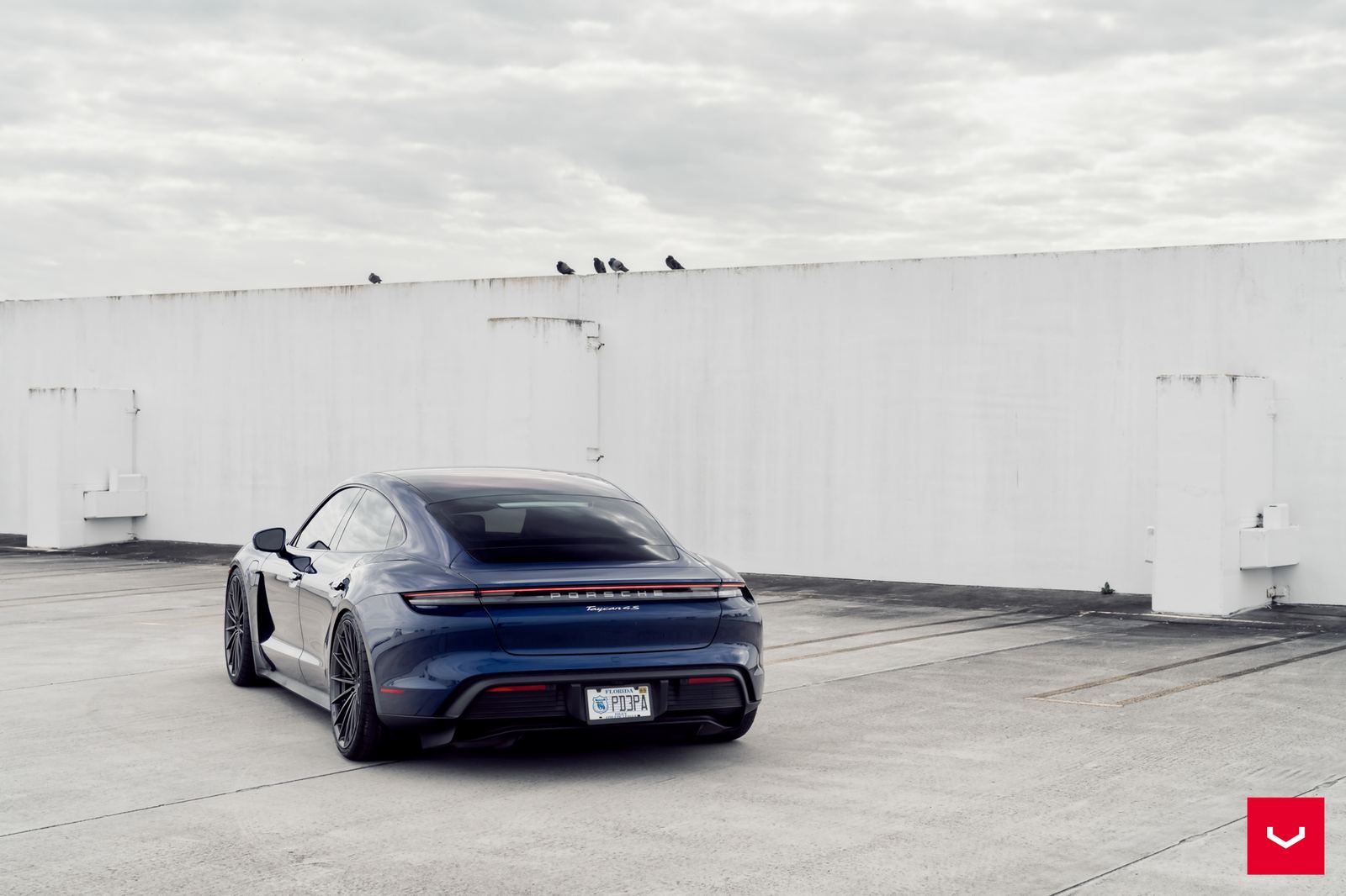 Vossen Forged HFX-4 (5-lug) on Porsche Taycan J1.1, photo 3