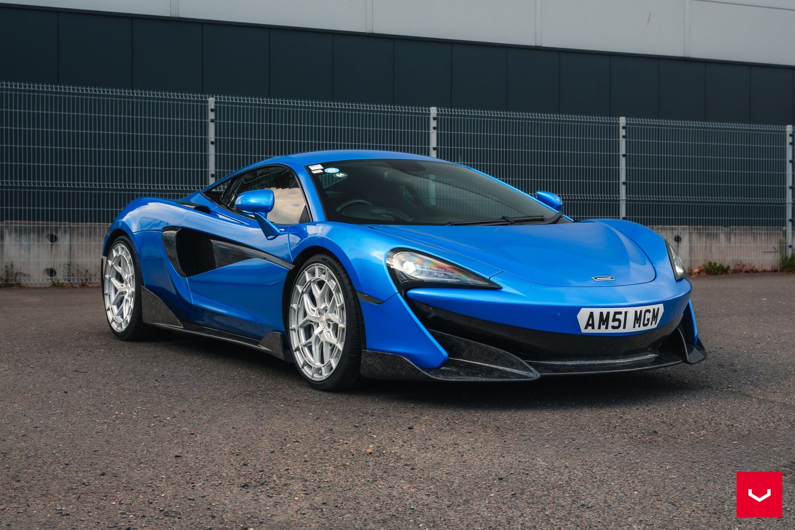 Vossen Forged HFX-1 (5-lug) on McLaren 570S