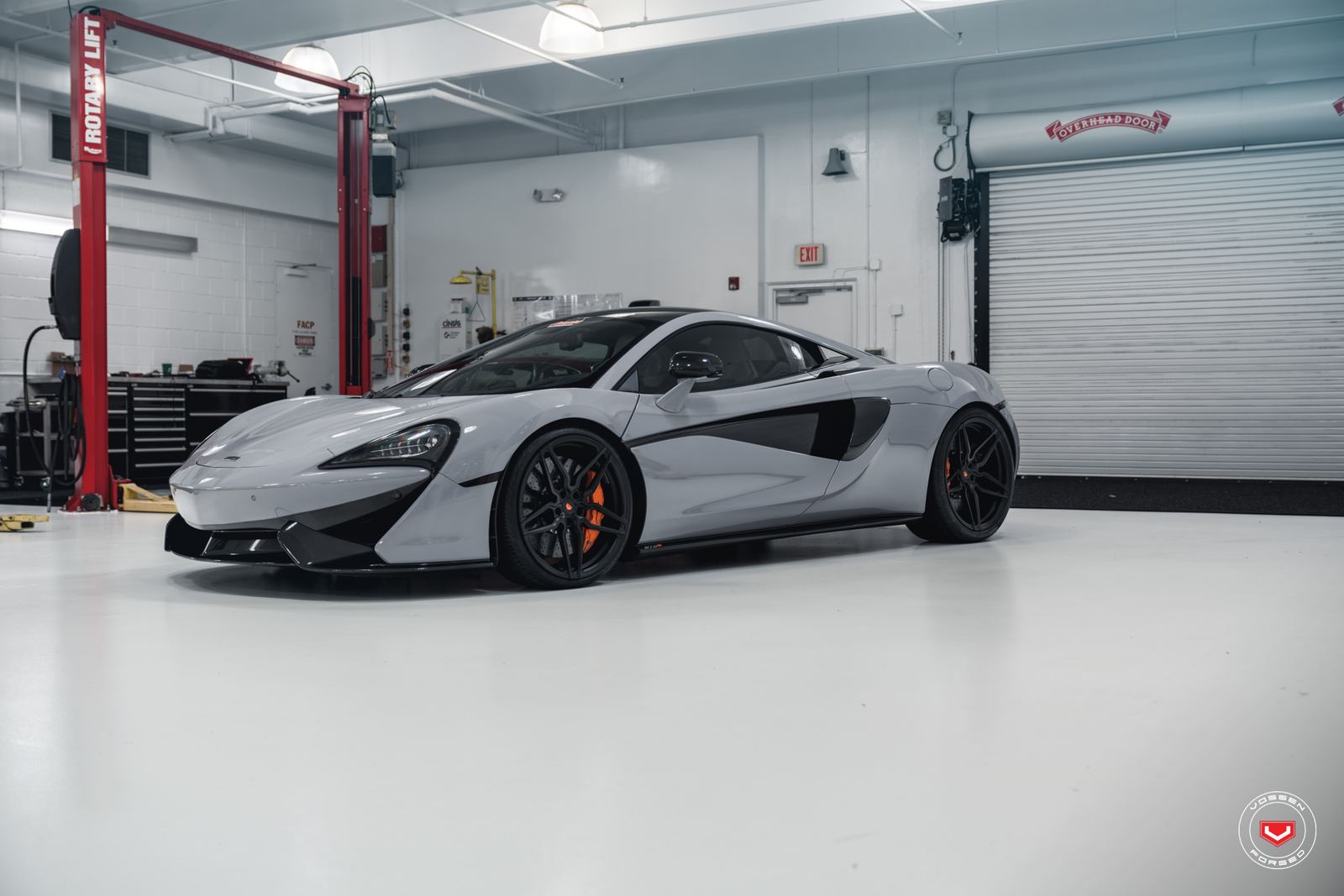 Vossen Forged HC-2 on McLaren 570S