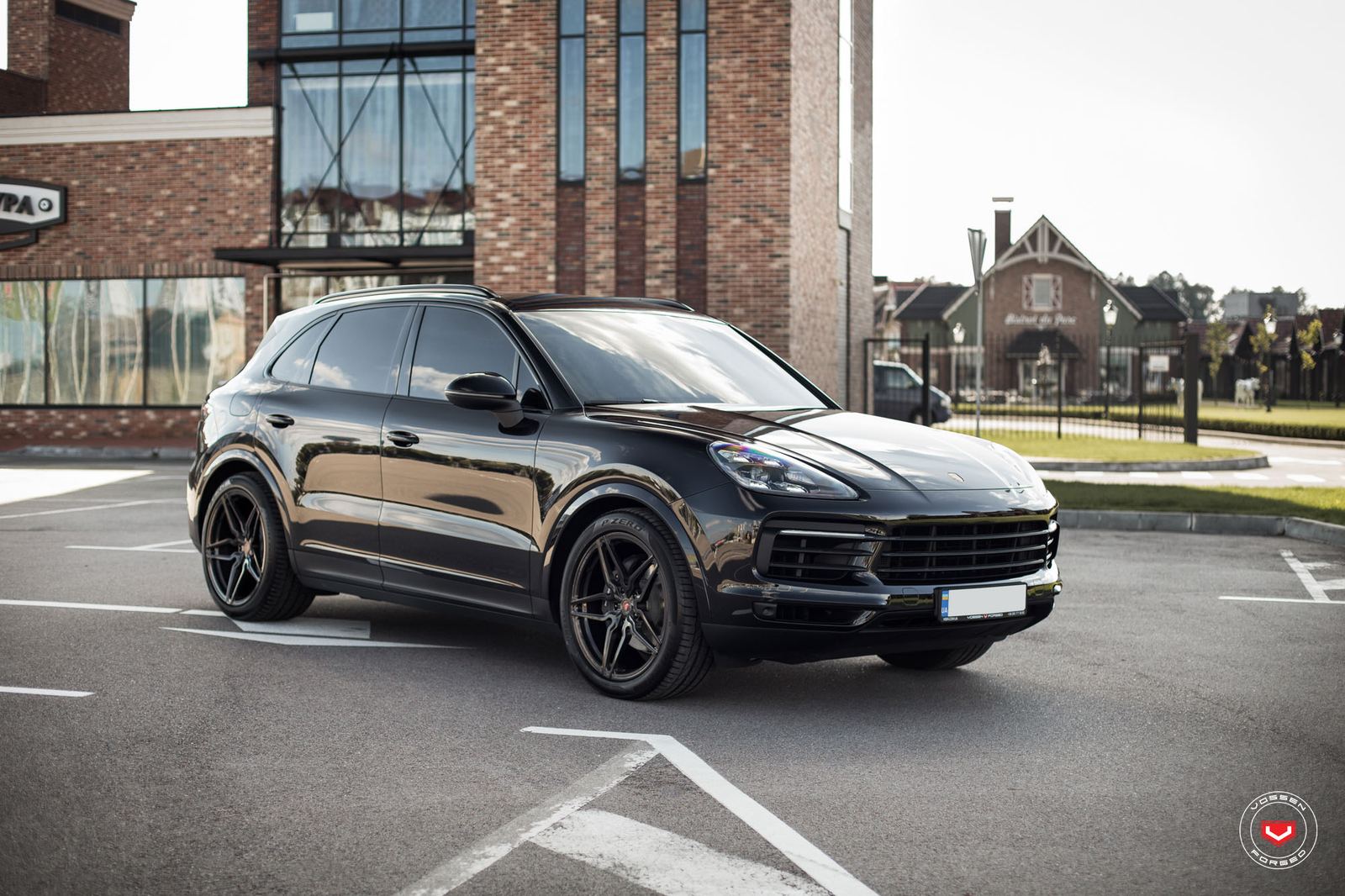 Vossen Forged HC-2 on Porsche Cayenne 9YA/E3.1