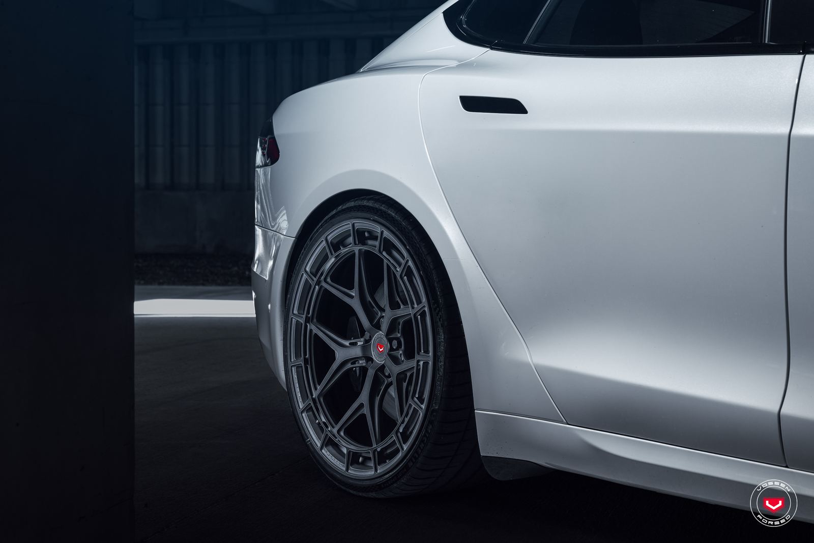 Vossen Forged LC3-01 on Tesla Model S Original (2012-2016), photo 3