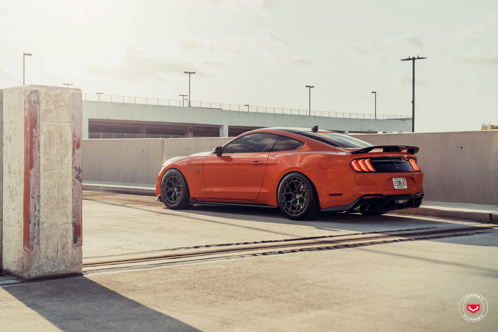 Vossen Forged LC3-01 on Ford Mustang S550.1