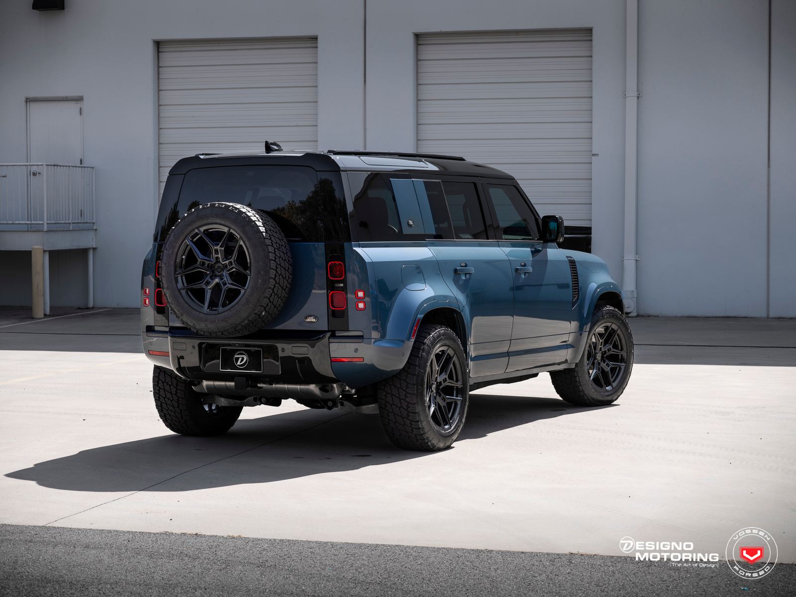 Vossen Forged EVO-4 on Land Rover Defender L663, photo 3