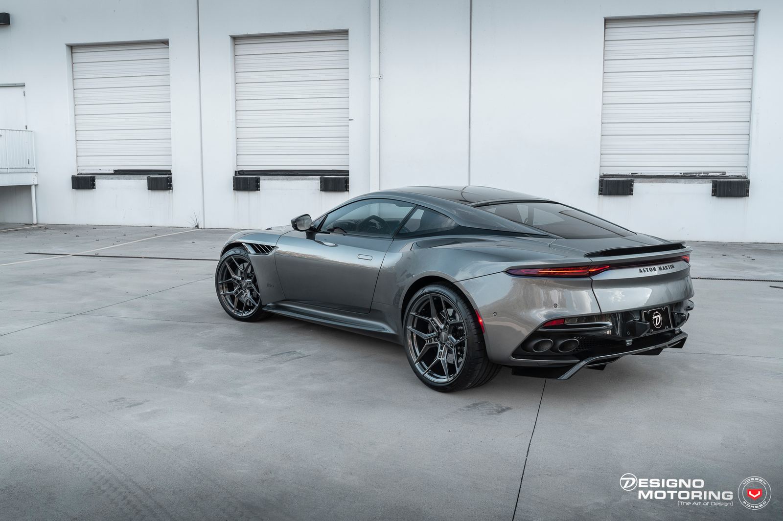 Vossen Forged EVO-4 on Aston Martin DBS Superleggera