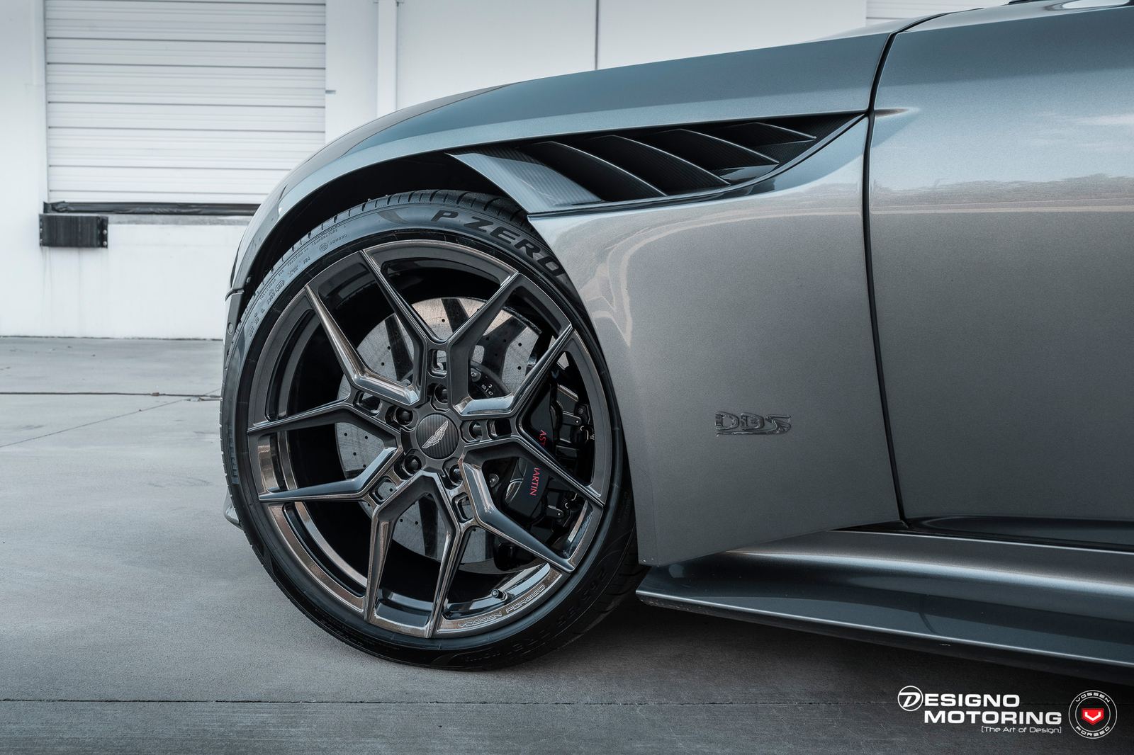 Vossen Forged EVO-4 on Aston Martin DBS Superleggera, photo 2