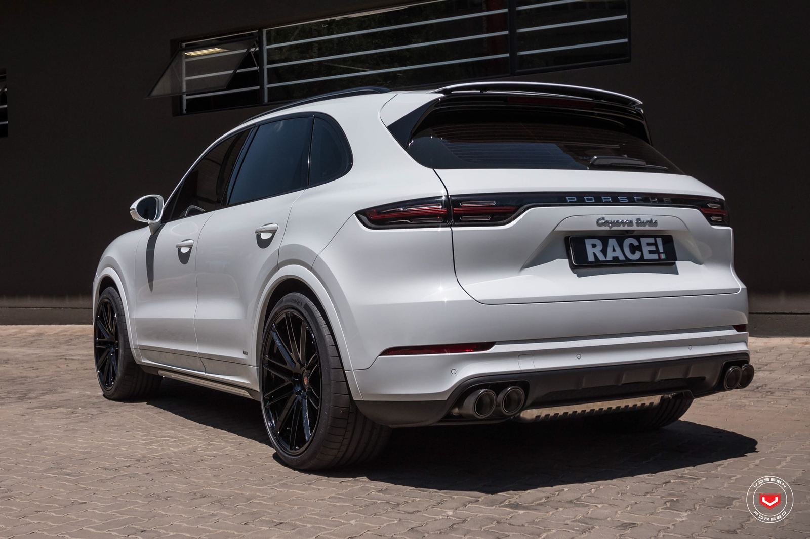 Vossen Forged VPS-307 on Porsche Cayenne 9YA/E3.1, photo 2