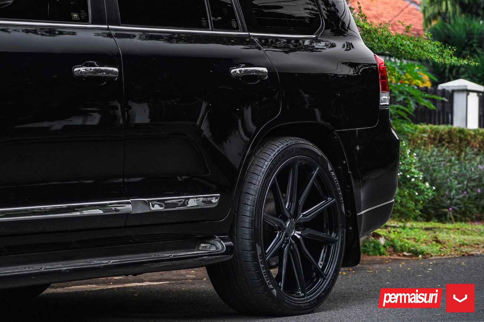 Vossen Forged HF-3 on Toyota Land Cruiser J200.1, photo 3
