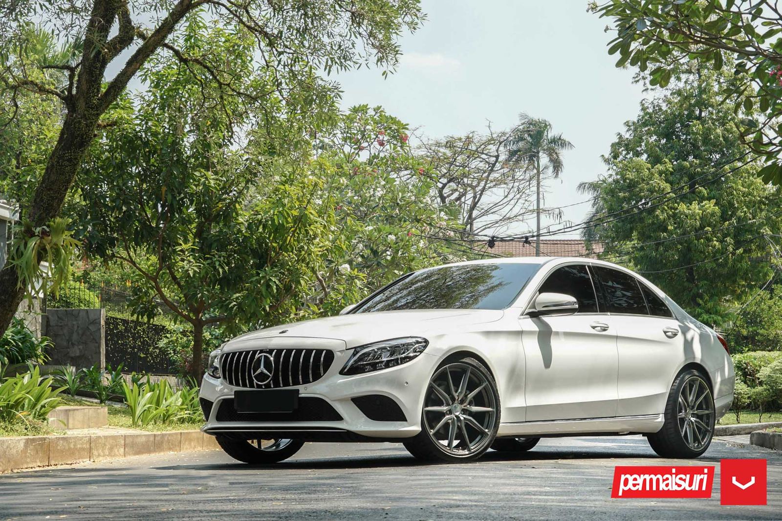 Vossen Forged HF-3 on Mercedes-Benz C-Class W205.1