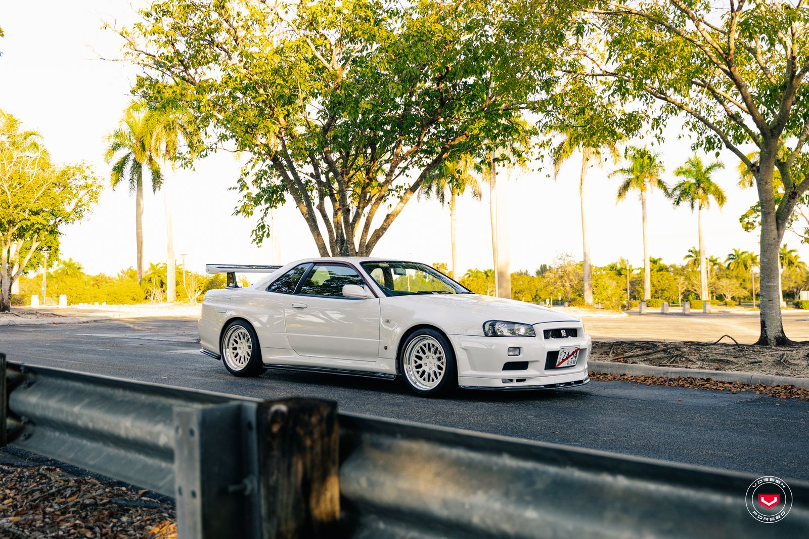Vossen Forged GEN-03 (3-piece) on Nissan Skyline R34, photo 2