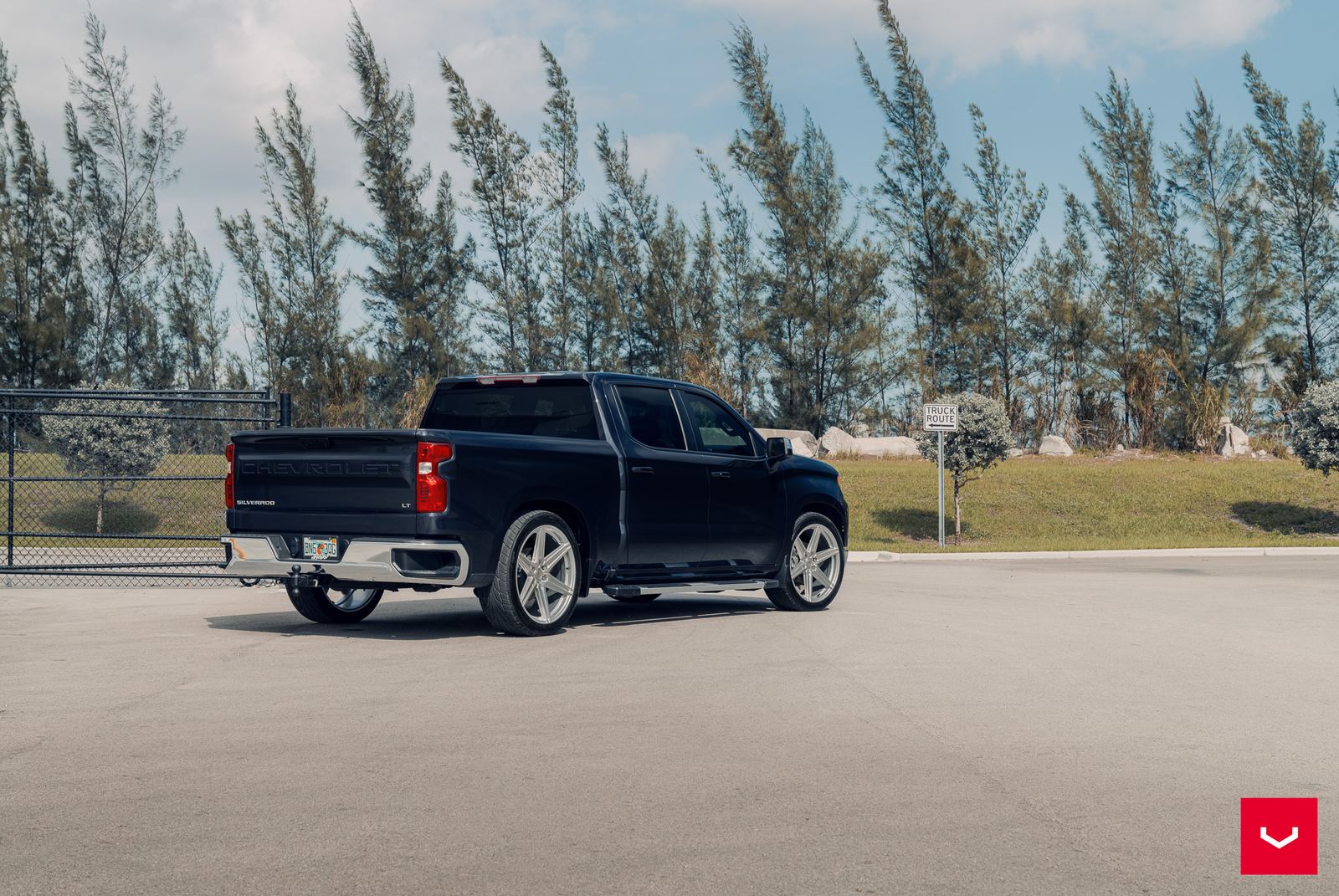Vossen Forged HF6-2 on Chevrolet Silverado T1.1, photo 3
