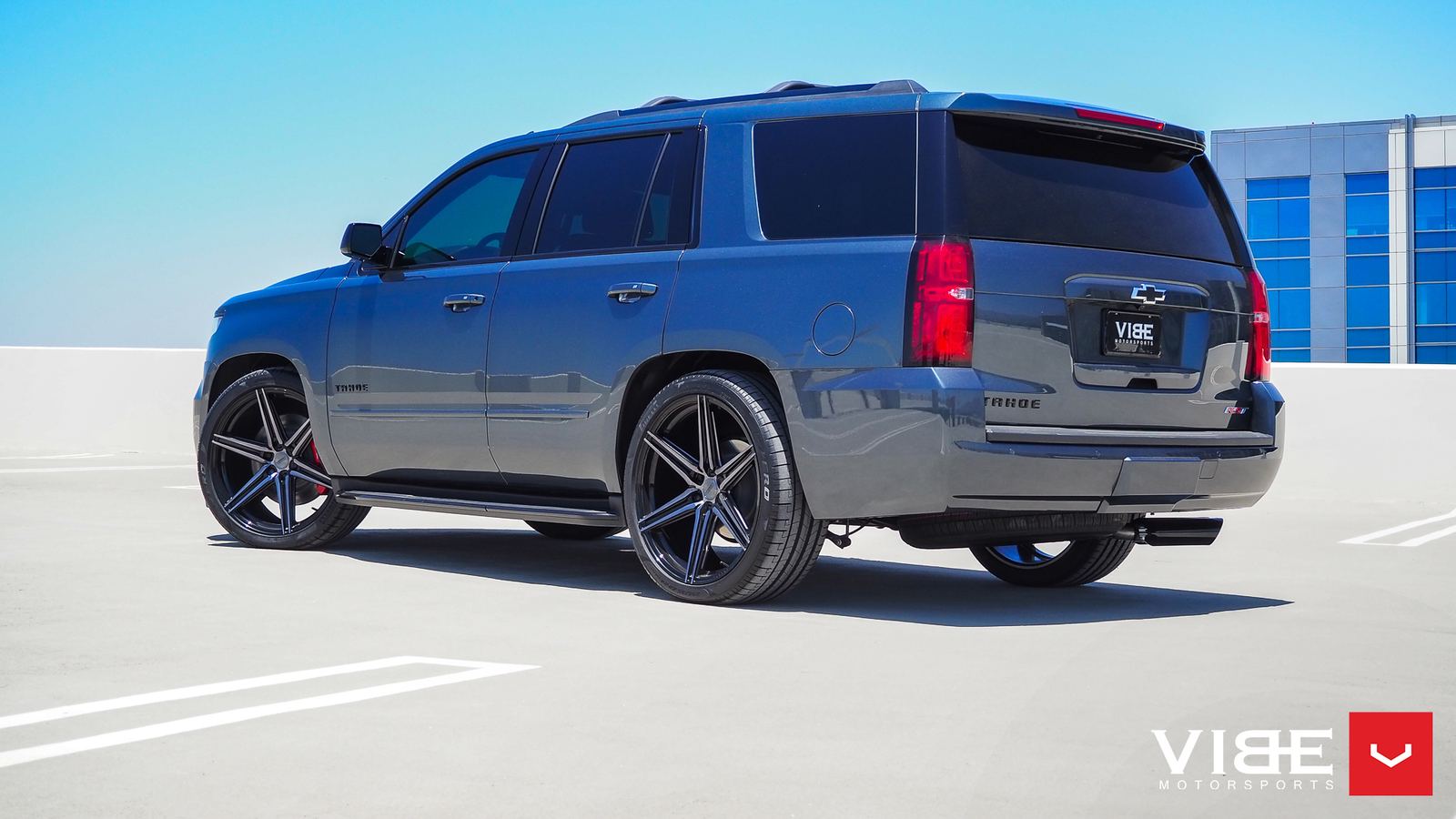 Vossen Forged HF6-2 on Chevrolet Tahoe K2XX, photo 2