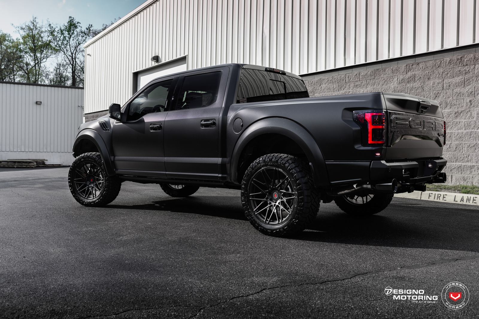 Vossen Forged S17-07 on Ford F-150 Raptor 2nd generation (2017-2020), photo 2