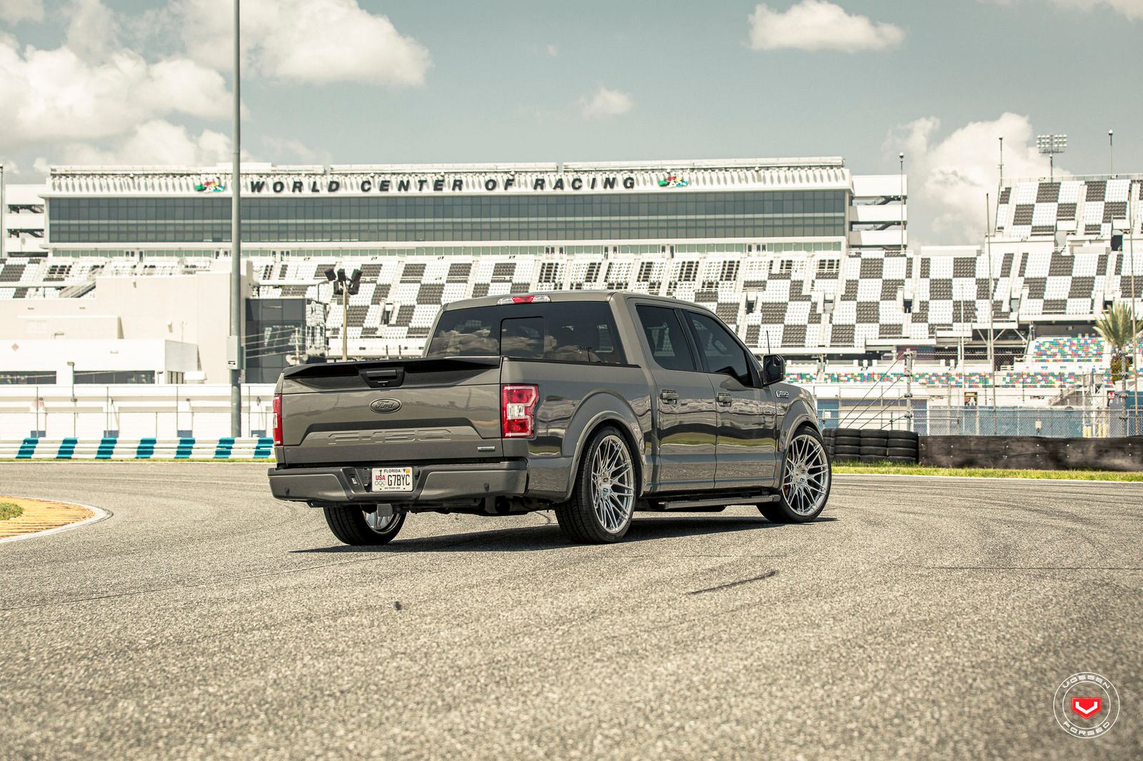 Vossen Forged S17-07 on Ford F-150 P702 (2021-present), photo 3