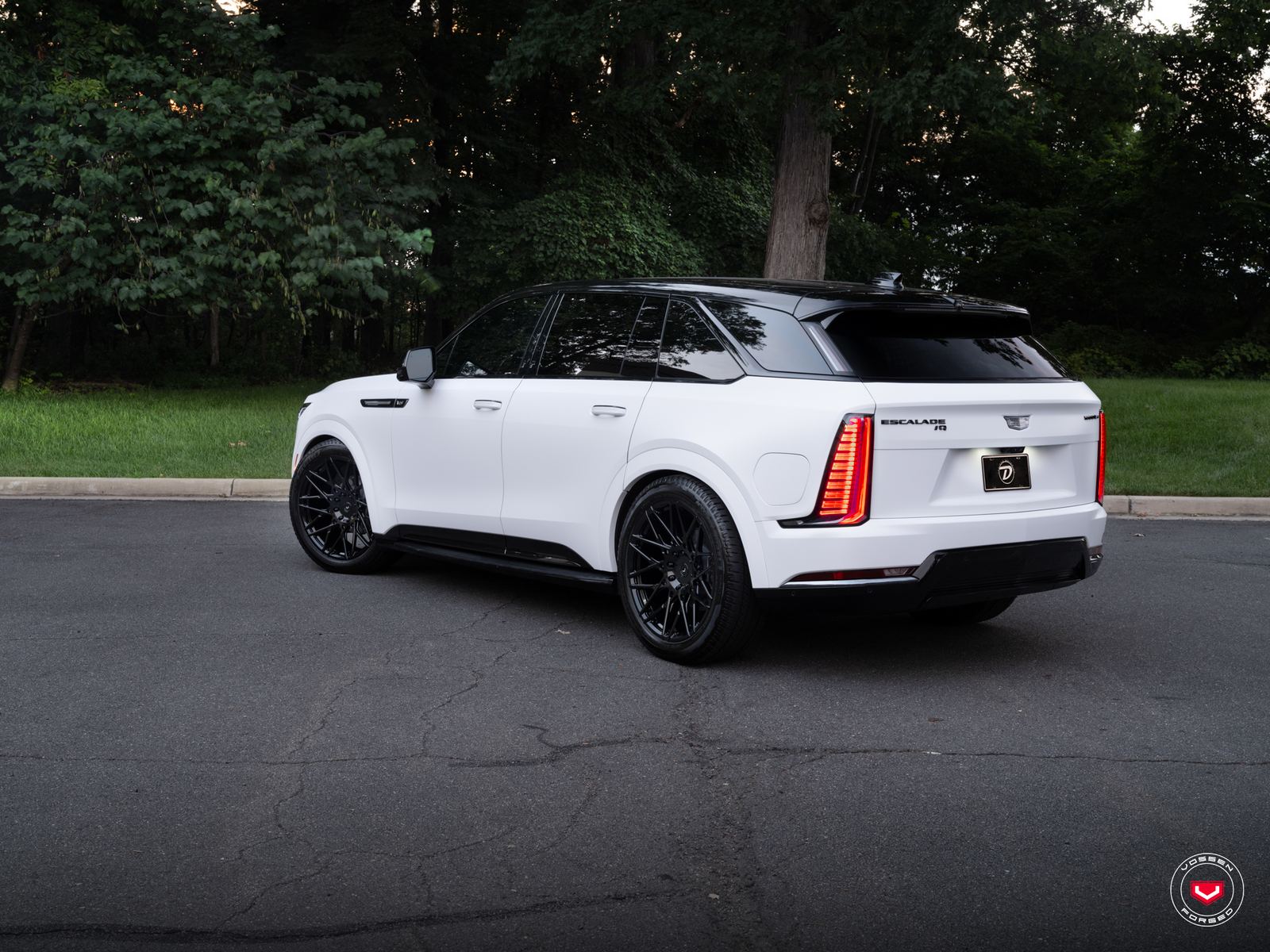 Vossen Forged S17-07 on Cadillac Escalade IQ 1st gen, photo 2