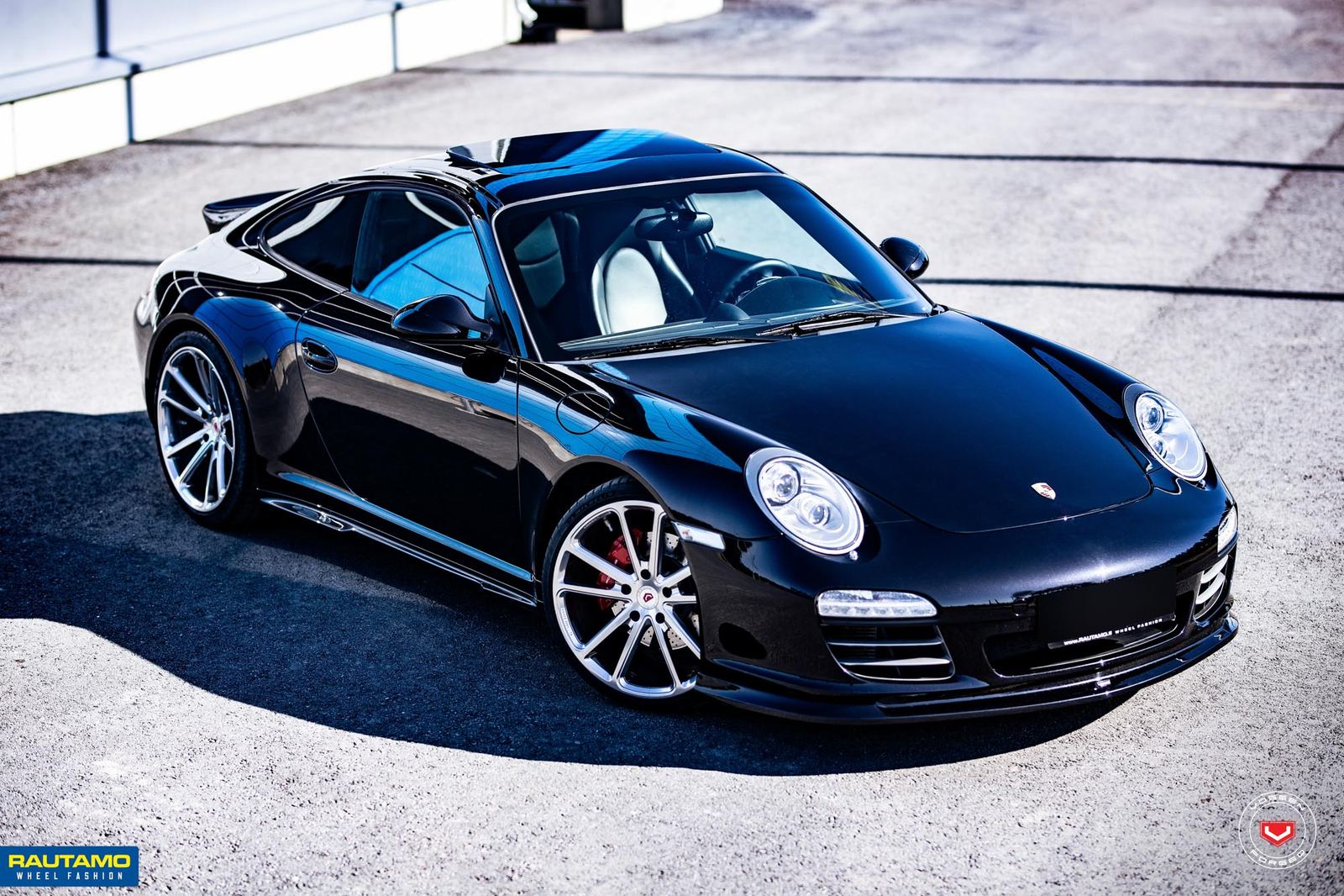 Vossen Forged CG-203 on Porsche 911 997.1