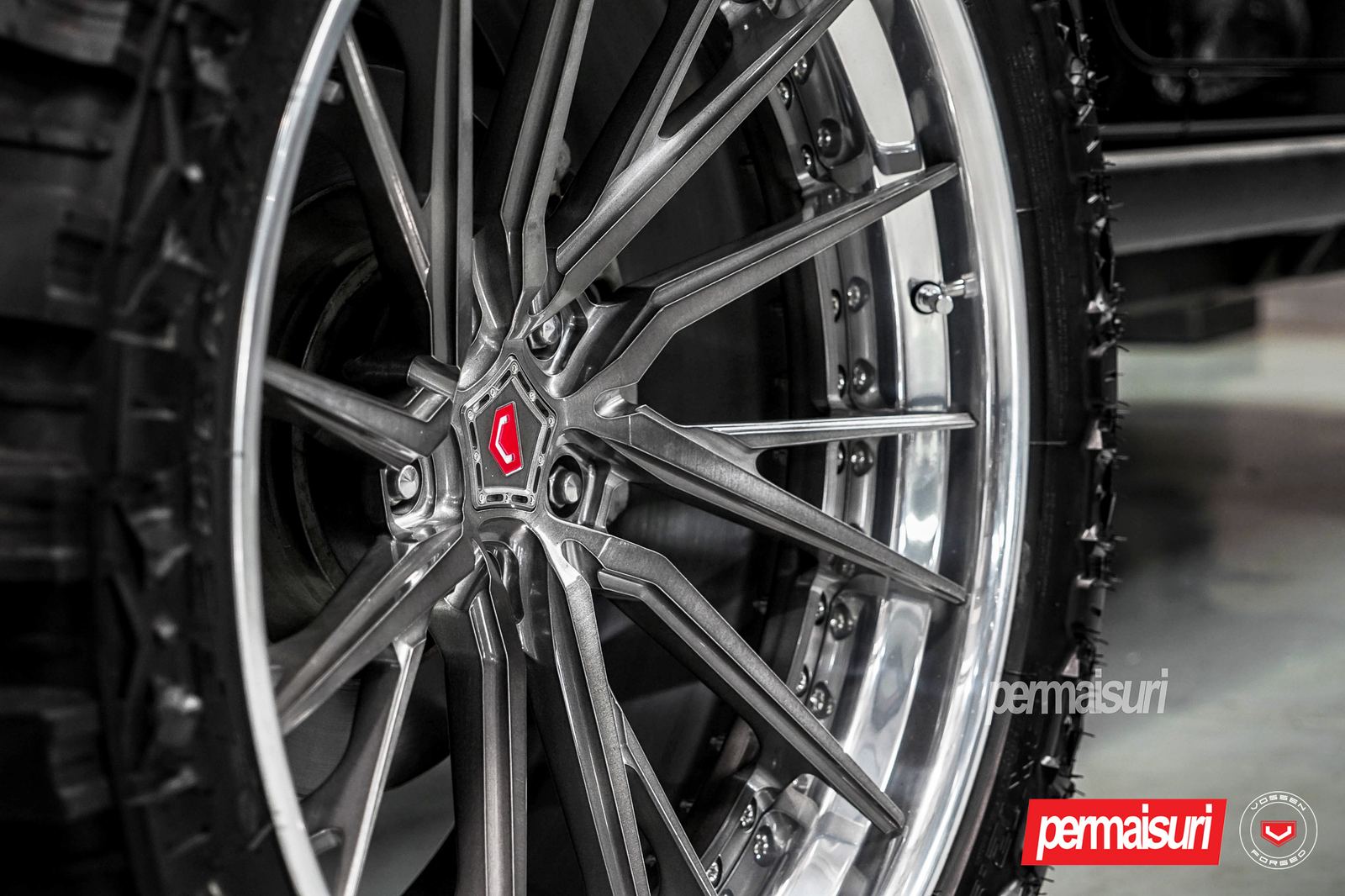 Vossen Forged M-X4T (3-Piece) on Jeep Wrangler JK (2007-2018), photo 3
