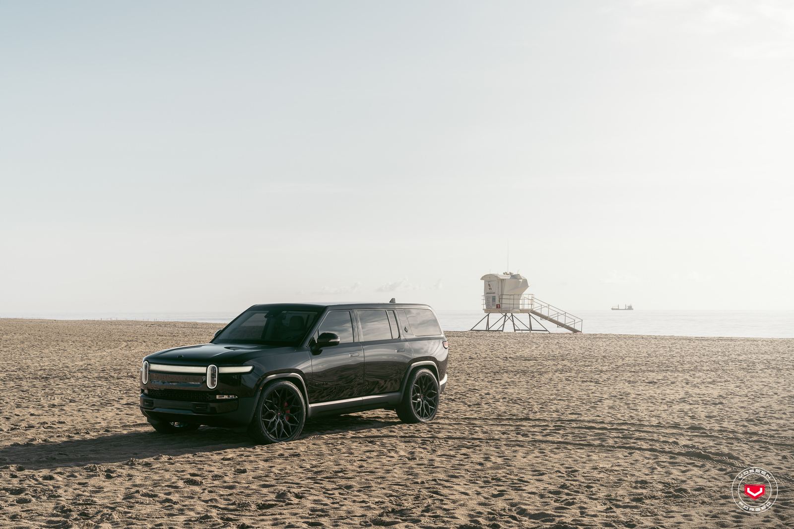 Vossen Forged S17-01 on Rivian R1S 1st gen