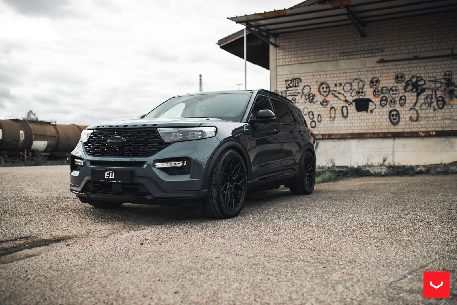 Vossen Forged HF-2 on Ford Explorer 6th gen (U625), photo 3