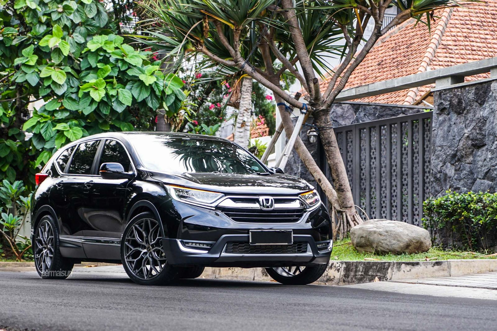 Vossen Forged HF-2 on Honda CR-V 5th gen (RW/RT)