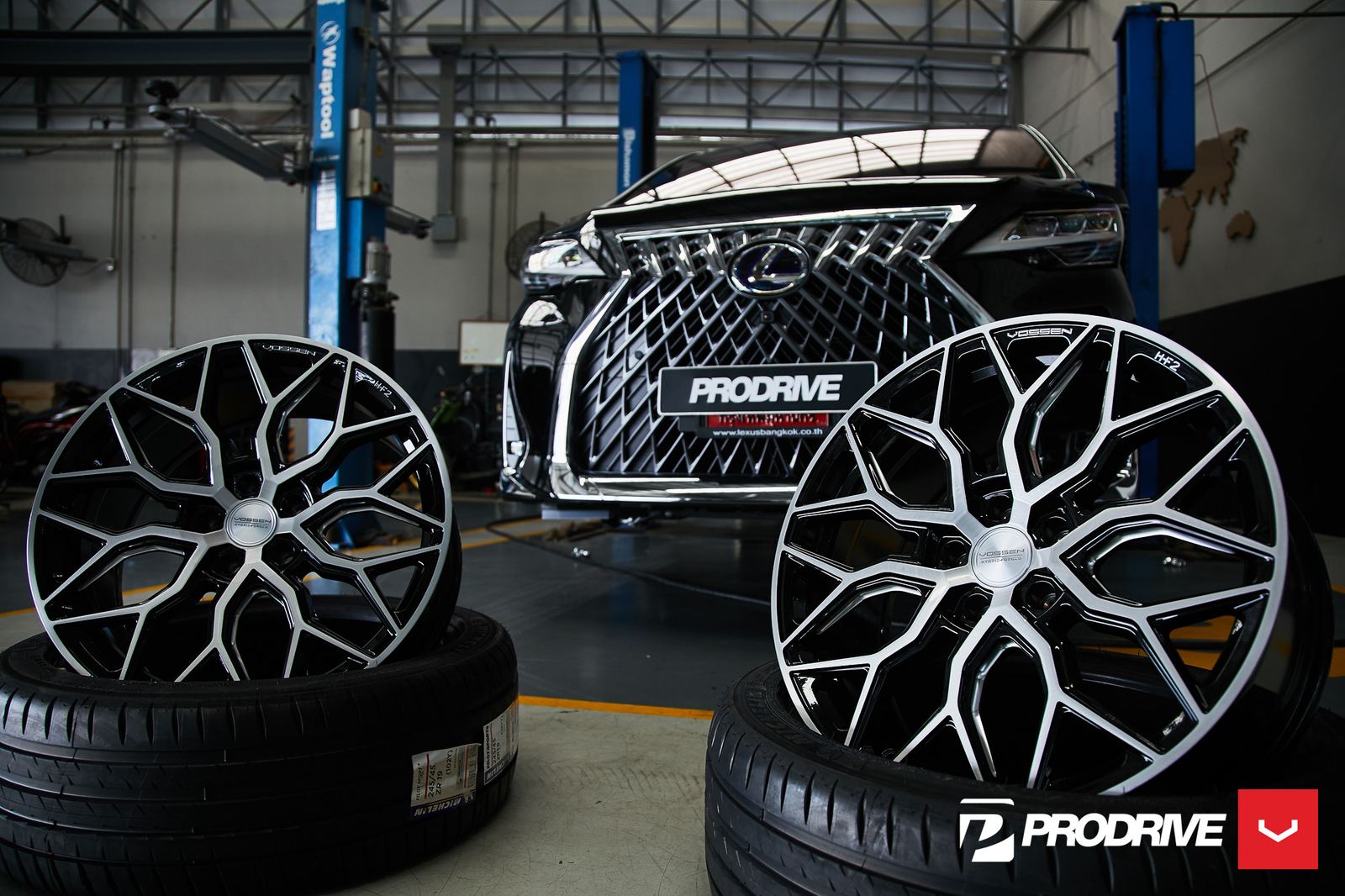Vossen Forged HF-2 on Lexus LM 2nd gen, photo 3