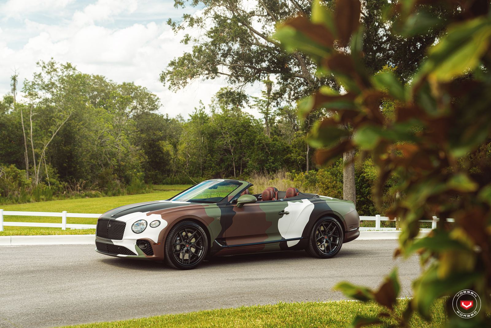 Vossen Forged S21-01 (3-Piece) on Bentley Continental GT 3rd gen
