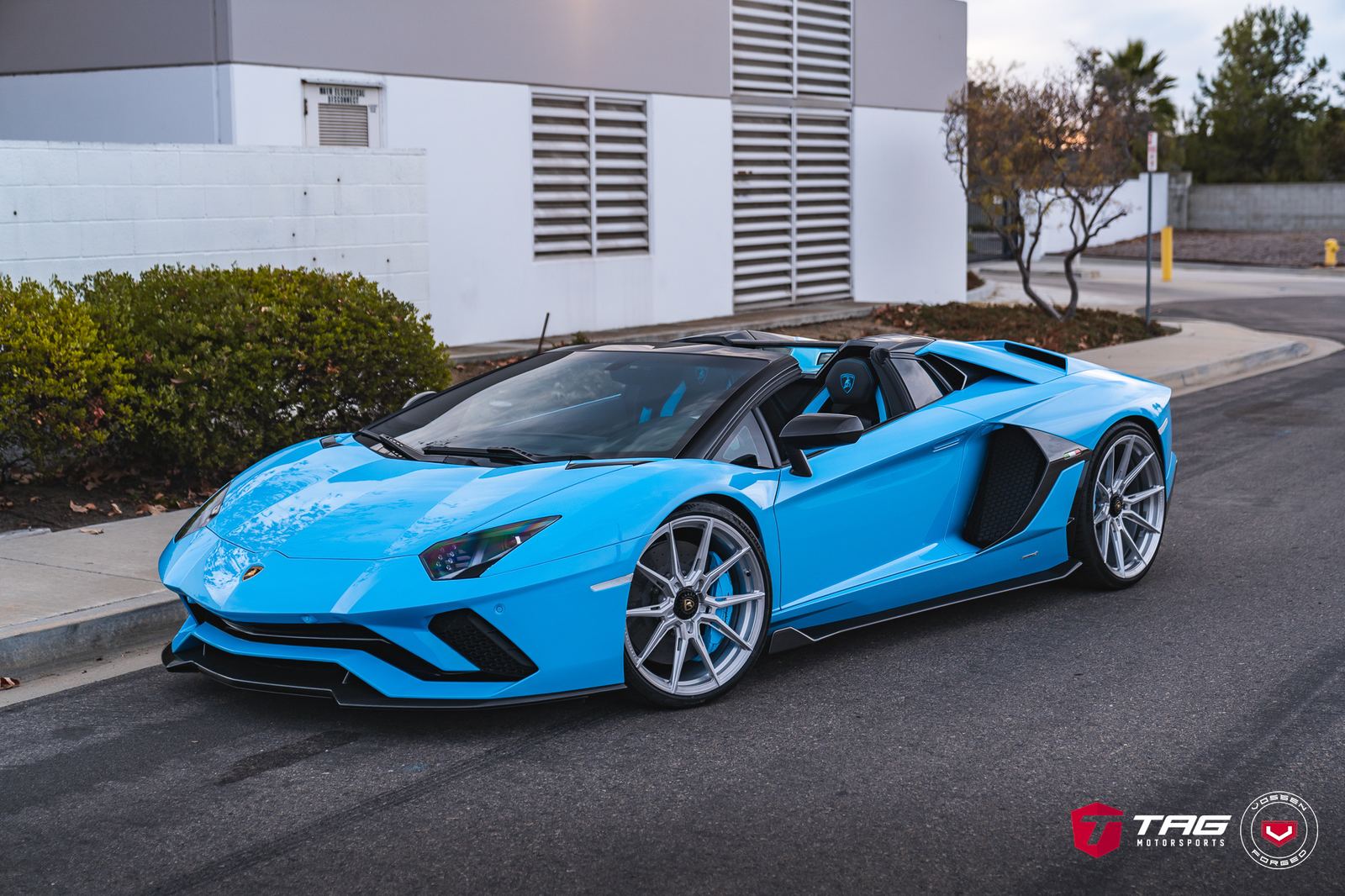 Vossen Forged EVO-2R on Lamborghini Aventador First Gen.1