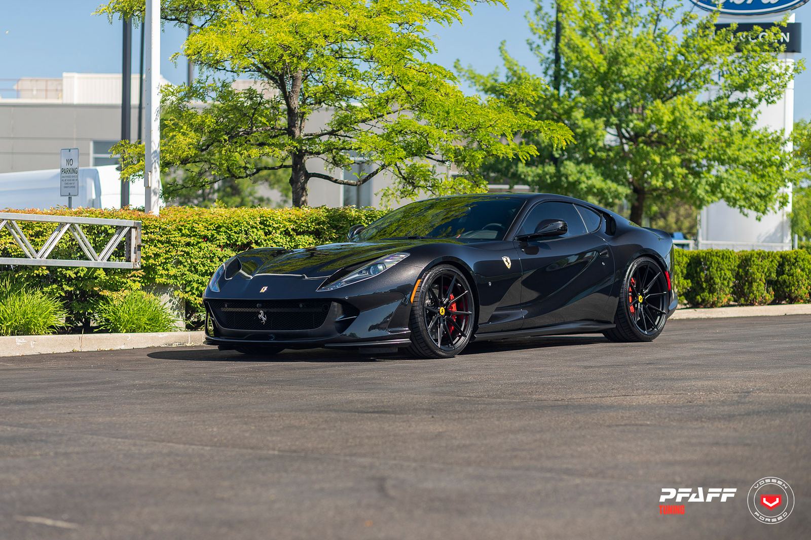 Vossen Forged EVO-2R on Ferrari 812 F152M