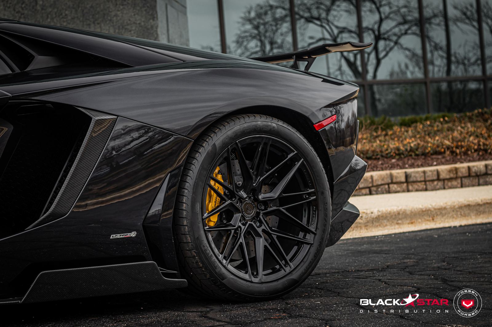 Vossen Forged EVO-5 on Lamborghini Aventador First Gen.1, photo 3