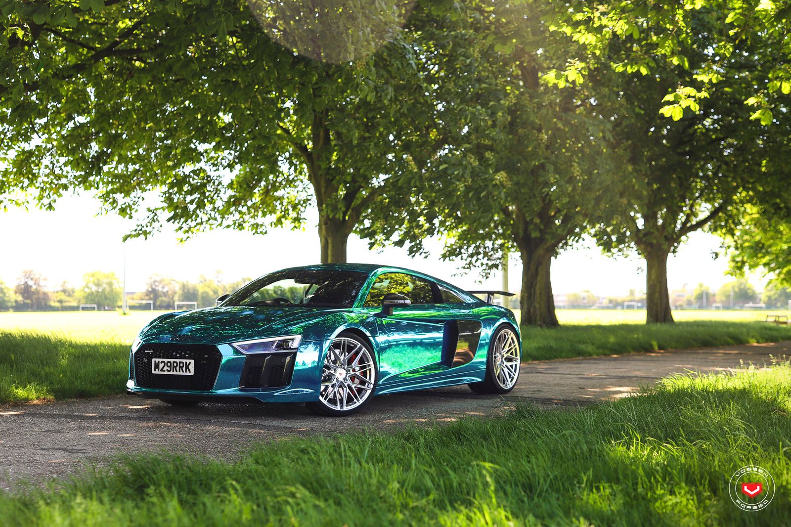 Vossen Forged EVO-5 on Audi R8 Type 4S.1