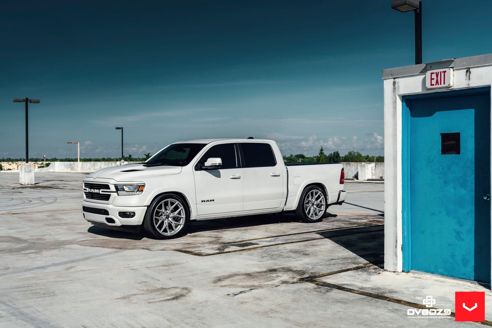 Vossen Forged HF6-4 on RAM 1500 5th gen (DT), photo 5