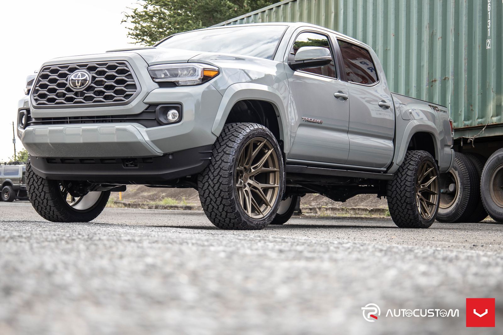 Vossen Forged HF6-4 on Toyota Tacoma N300
