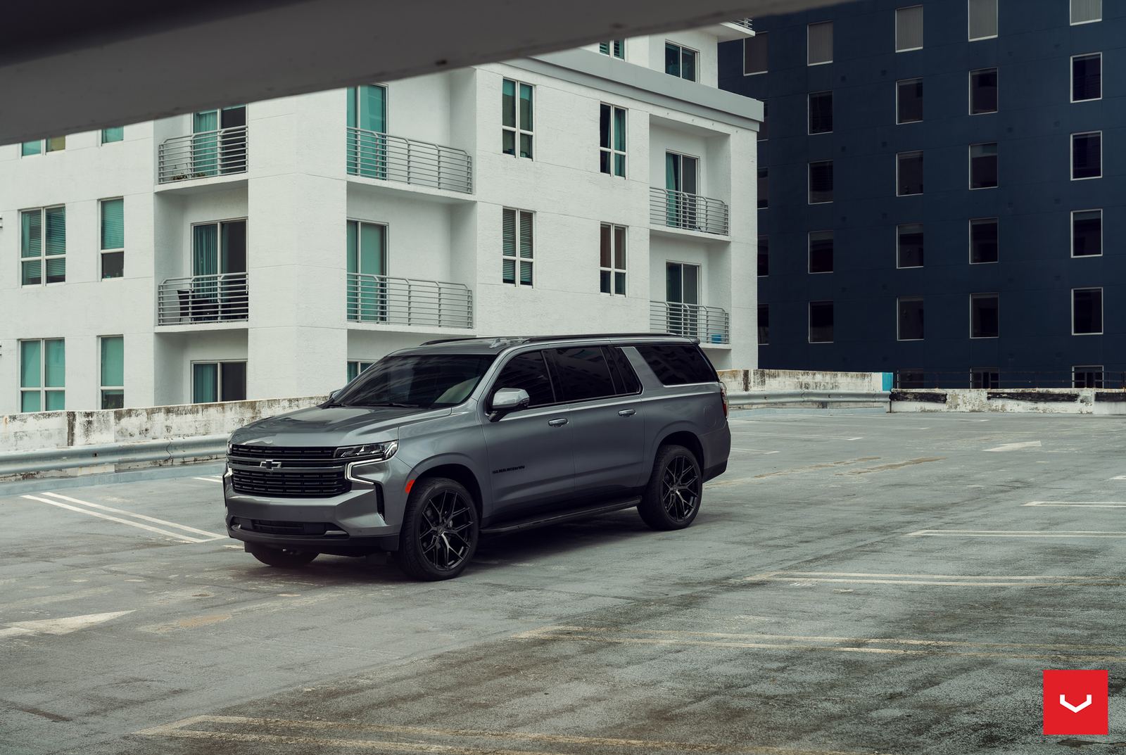 Vossen Forged HF6-4 on Chevrolet Suburban T1, photo 2