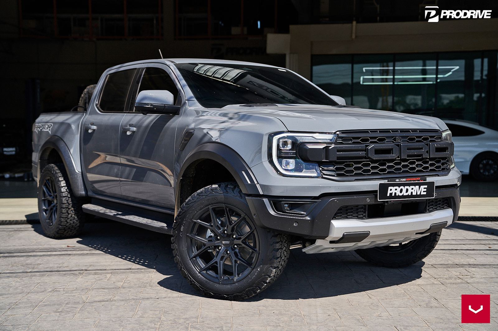 Vossen Forged HF6-4 on Ford Ranger T6.2 next-generation (2022-present, global)