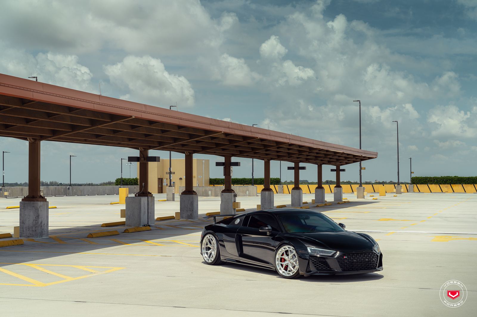Vossen Forged LC3-01T on Audi R8 Type 4S.1