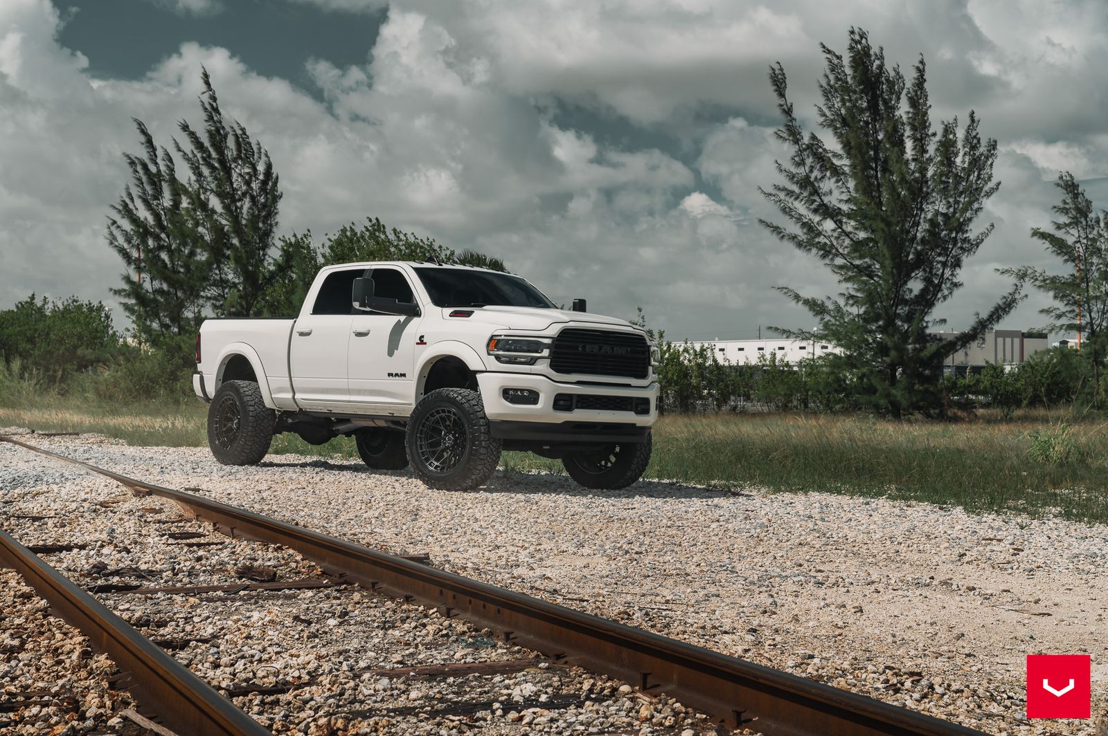 Vossen Forged HFX-1 (8-lug) on RAM 2500 5th gen (2019-)