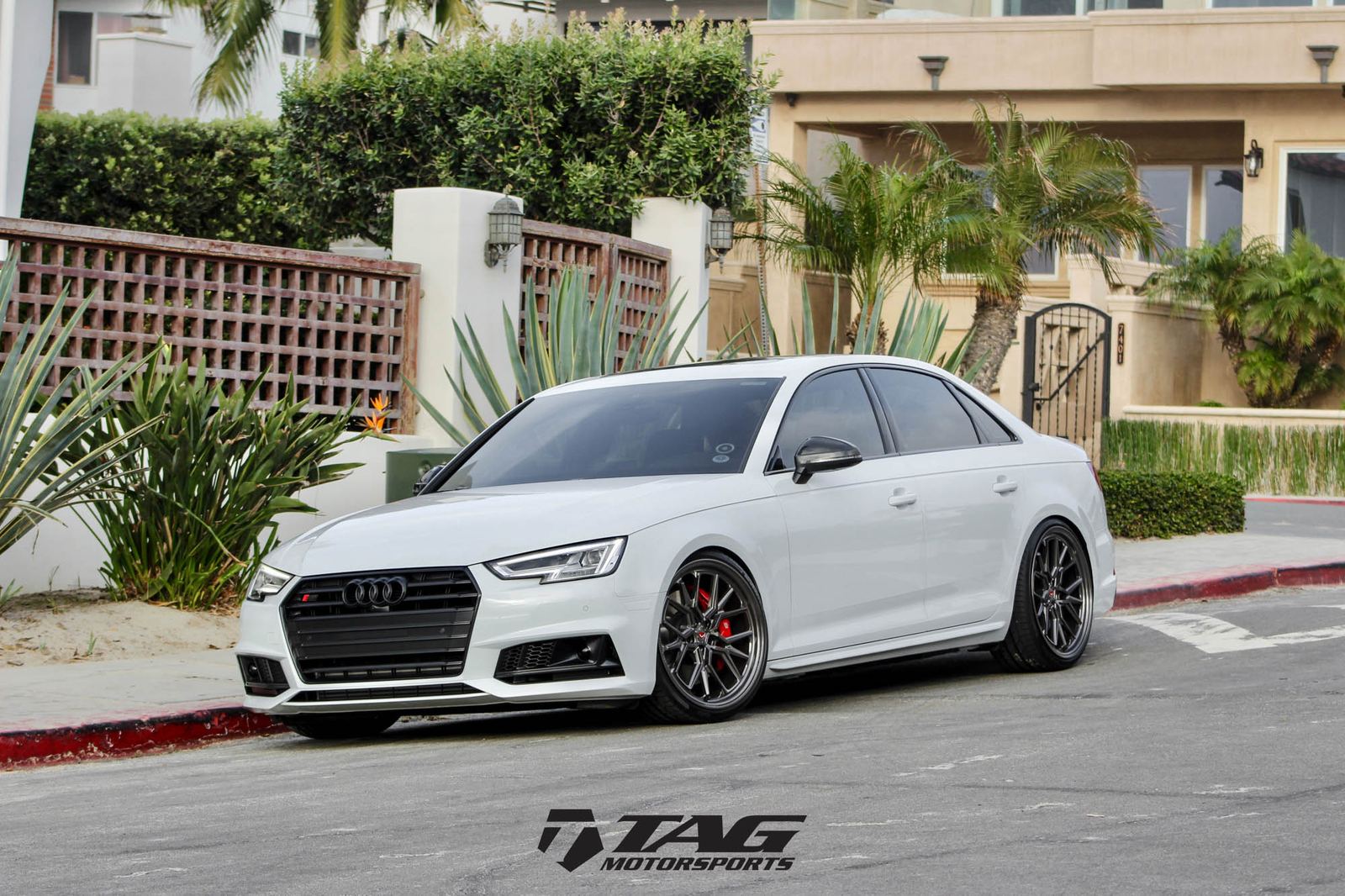 Vossen Forged M-X3 on Audi A4 B9.1