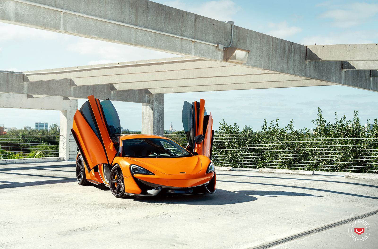 Vossen Forged M-X5 on McLaren 570S