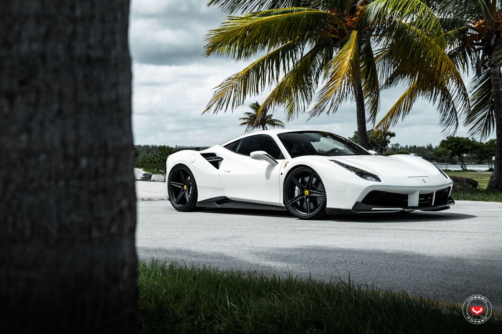 Vossen Forged M-X5 on Ferrari 488