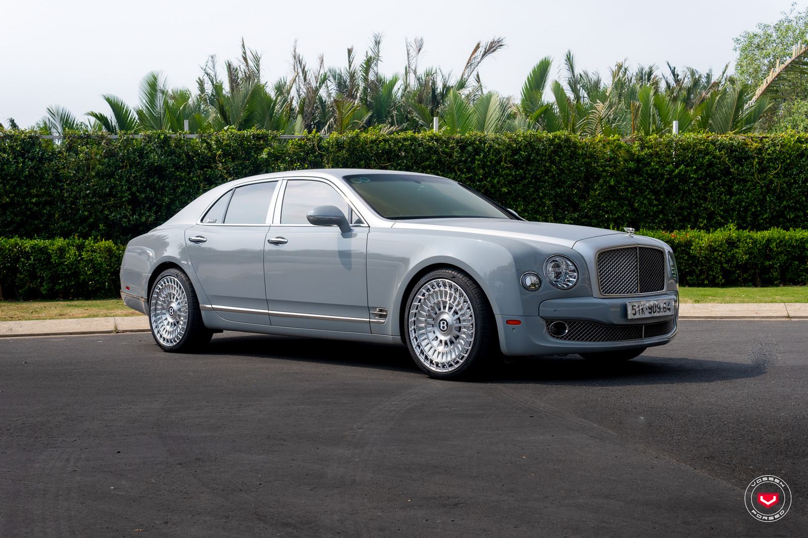 Vossen Forged LC3-13T on Bentley Mulsanne.1