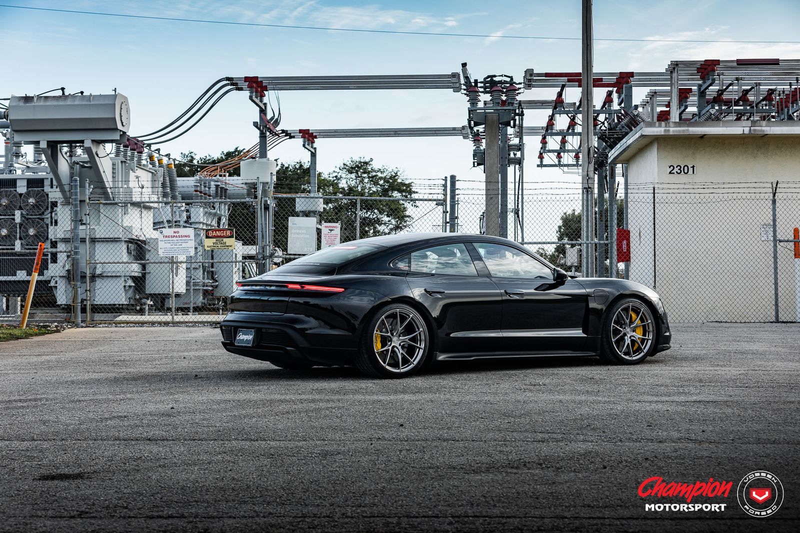 Vossen Forged RS74 on Porsche Taycan J1.1, photo 2