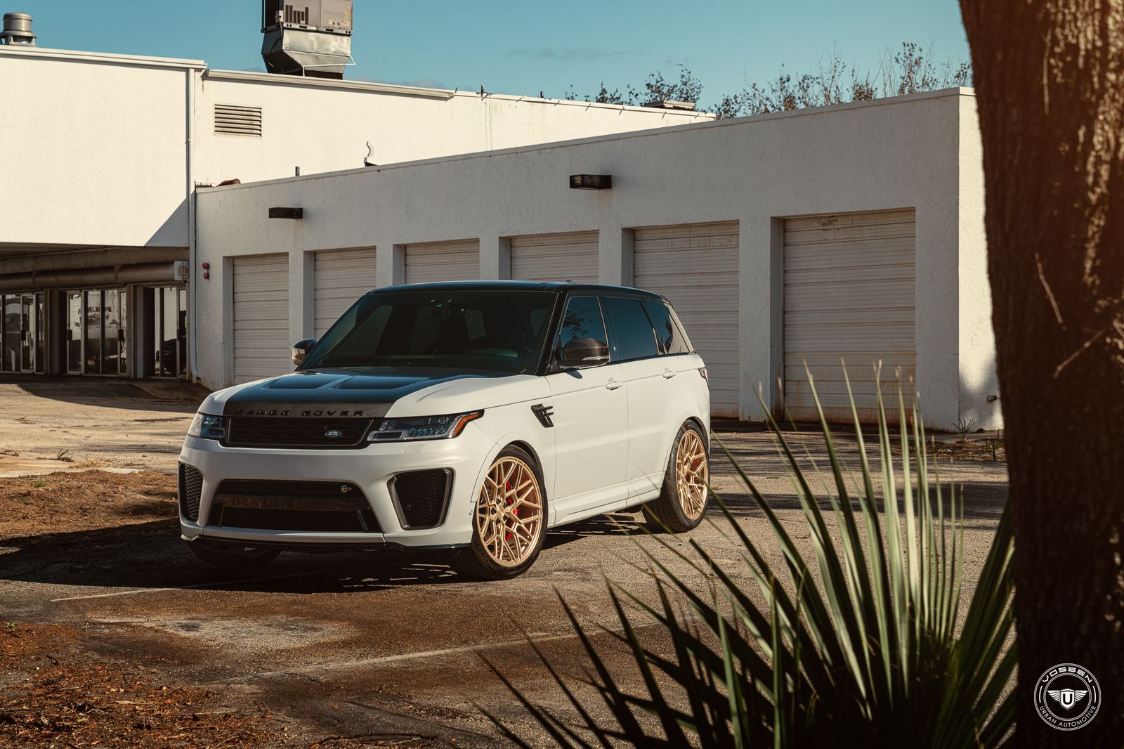 Vossen Forged UV-1 on Land Rover Range Rover SV L460 (2022-)