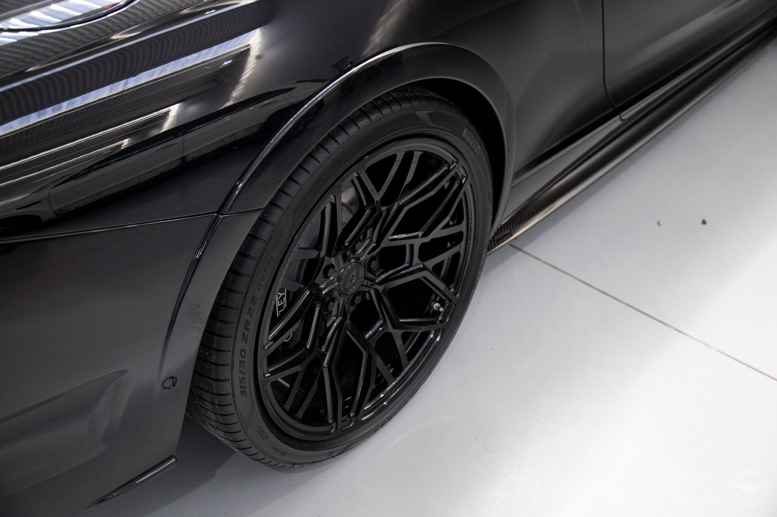 Vossen Forged UV-1 on Bentley Continental GT 3rd gen, photo 2