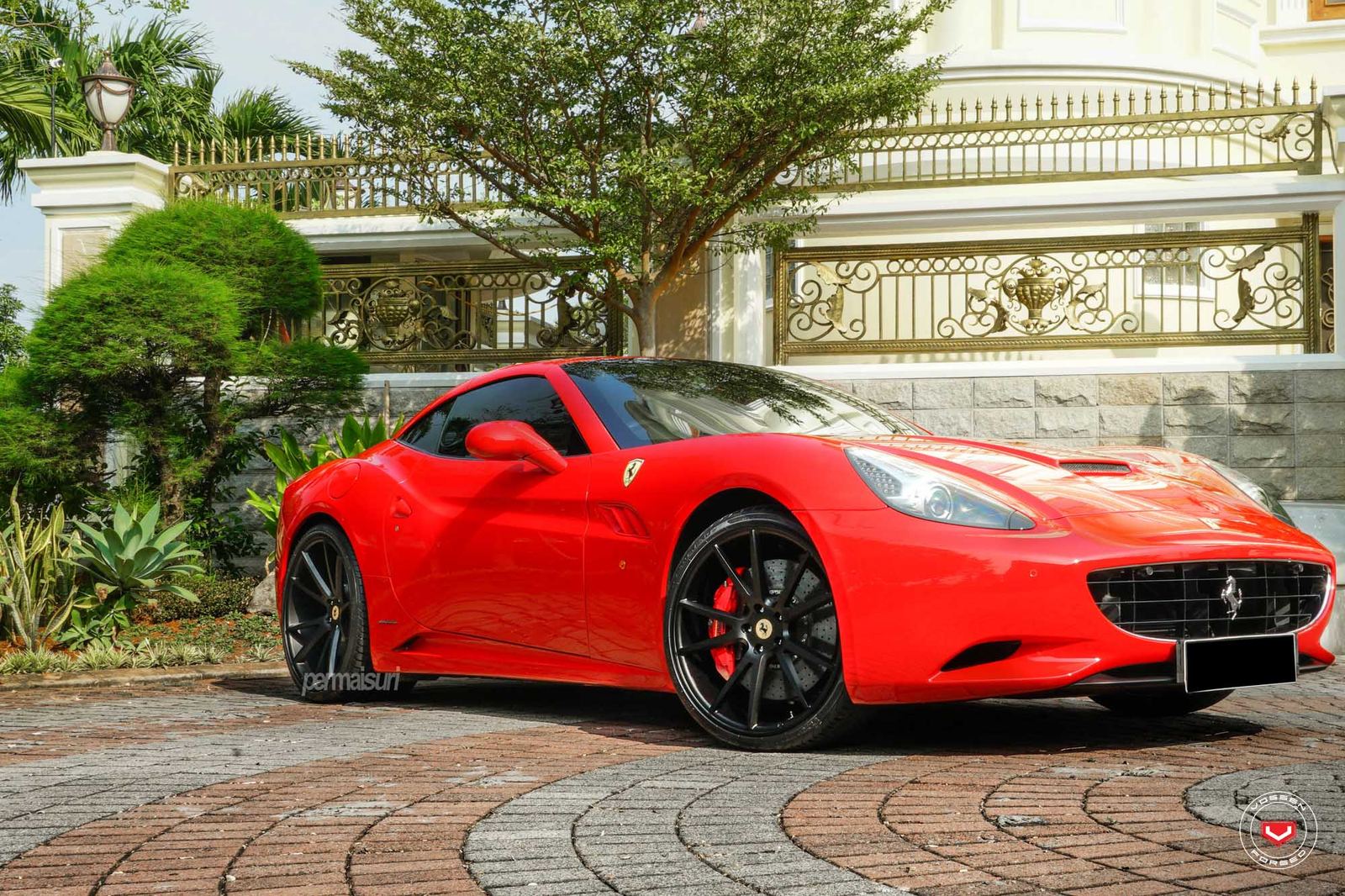Vossen Forged VPS-301 on Ferrari California (F149)