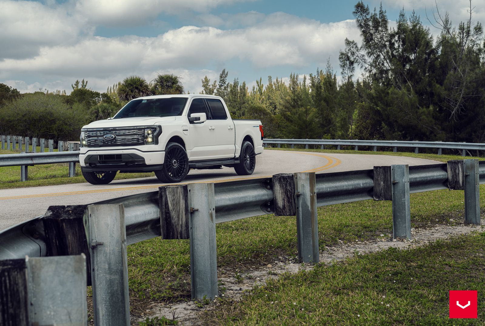 Vossen Forged HF-8 on Ford F-150 Lightning Lightning, photo 2